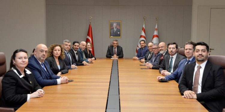 TÜRKONFED, GİAD, GİKAD ve İŞAD Cumhurbaşkanı Erhürman’ı Ziyaret Etti
