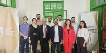 Telsim Vodafone’dan GİAD’a Nezaket Ziyareti